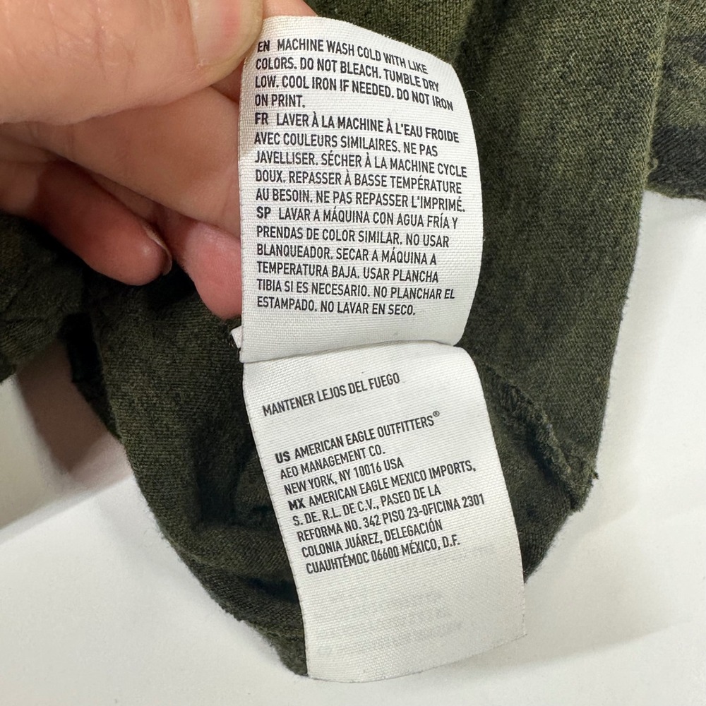 American Eagle Seriously Soft Mens Medium Olive Green Tribal Graphic T-Shirt - Picture 5 of 8